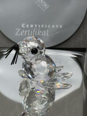 Swarovski retired vintage Swarovski Silver Crystal "Baby Seal" (Mini Seal Pup)